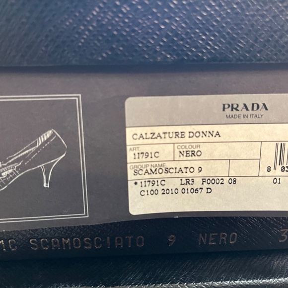 Prada black suede kitten heel pumps with bow detail - Picture 8 of 9